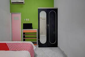 OYO 92833 Penginapan Syariah
