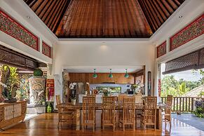Villa Lembah Damai