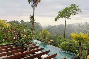 Villa Lembah Damai