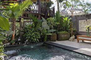 Villa Lembah Damai