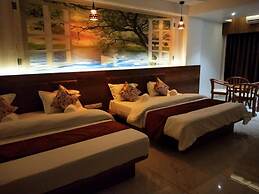 Hotel The Grand Piano