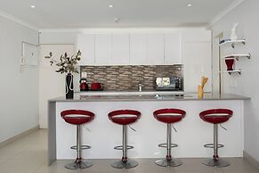 Loop Street 220