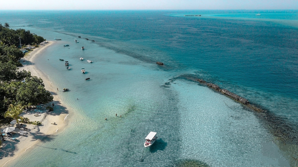Batuta Maldives Inn
