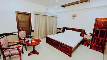 Hotel Tirth by Sonu Cafe
