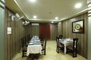 HOTEL BLUE BIRD