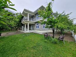 Royal's Villa