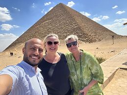 Sahure Pyramid View Inn