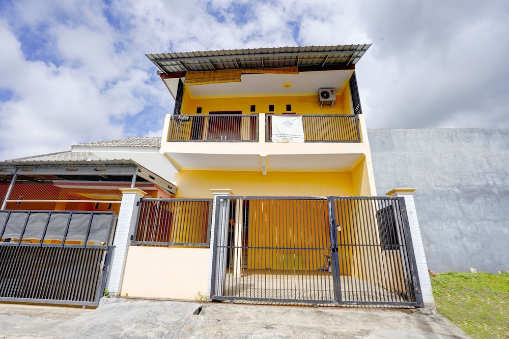Hotel O Tri D Homestay Syariah