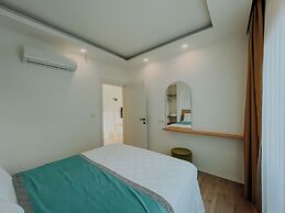 Marla Suite Hotel