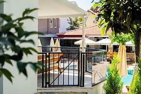 Marla Suite Hotel