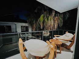 Marla Suite Hotel