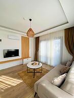 Marla Suite Hotel