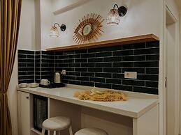 Marla Suite Hotel