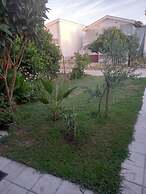 Independent House close to Grate Beach