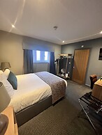 The New Hobbit Hotel Rooms