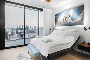 Top TLV Grand Suites