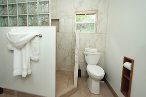 PUR Private Suites