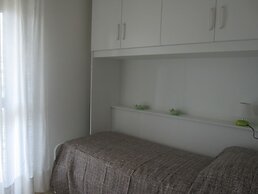Modern Flat at Grado Pineta With Terrace