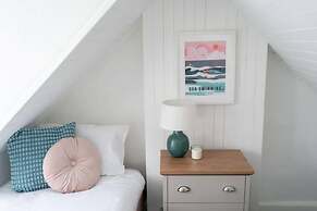 Coorie By The Coast Beachfront Cottage Arbroath