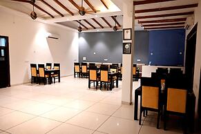 Hotel Badrika Inn