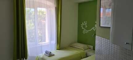 Nirvana Garden Rooms
