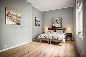 Corner Apartments