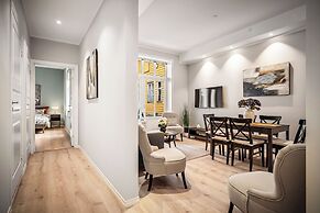 Corner Apartments
