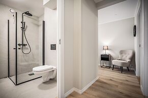 Corner Apartments
