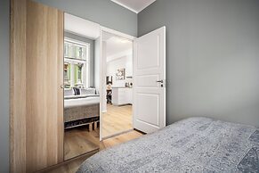 Corner Apartments