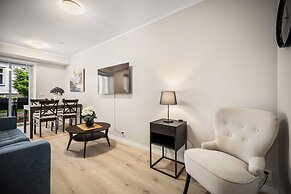 Corner Apartments