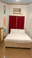 OYO 153 Qurum Heights Hotel