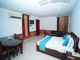 HOTEL MOON
