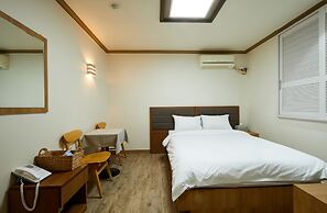 California Hotel