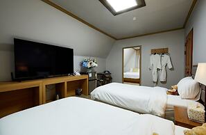 California Hotel