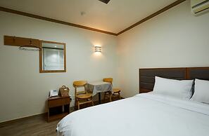 California Hotel