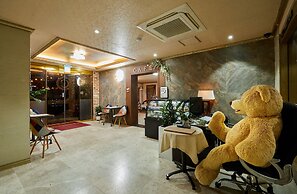 California Hotel