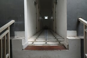 OYO 92863 Hotel Blessing
