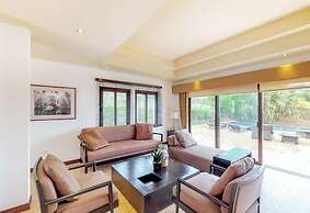 Pristine Bay Villas