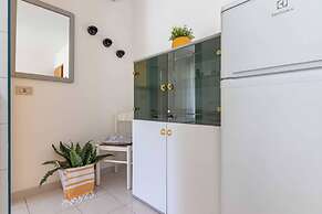 Great Accommodation With Balcony