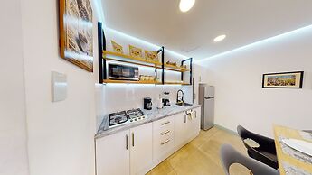 PRAGA APARTMENTS