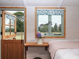 Lottie's Hut