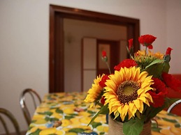 Spacious Flat 50m From the Beach