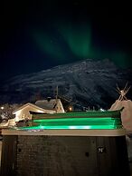 Alpan Apartments