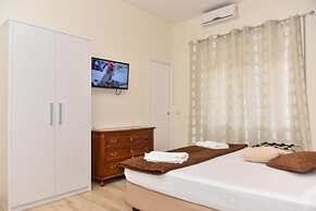 Your Rhome Experience Rome in a Bright and Welcoming Space