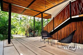2 Br. Spacious Great Located Top Amenities