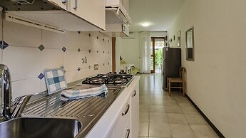 Spacious Flat Surrounded by Nature - Beahost