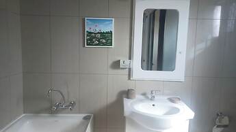 Leisure City Apartment