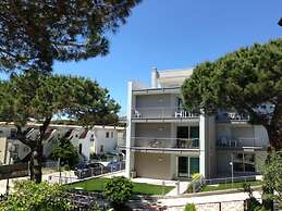 Elegant Apartment Near the Beach
