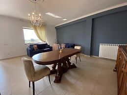 Elegante Villa tra Etna e Mare 2 min da Etnaland