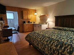 English River Inn
